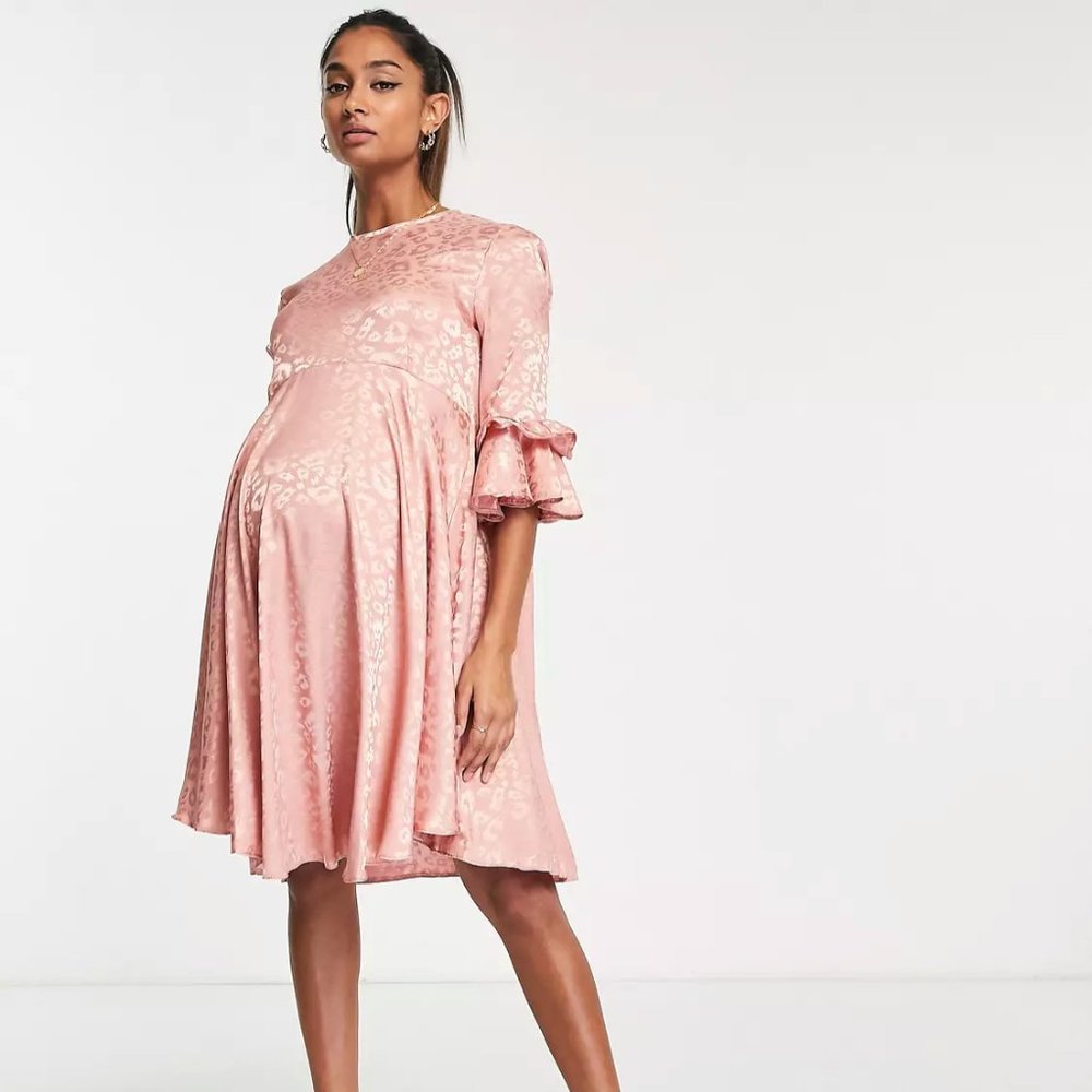 Queen Bee Maternity satin smock dress